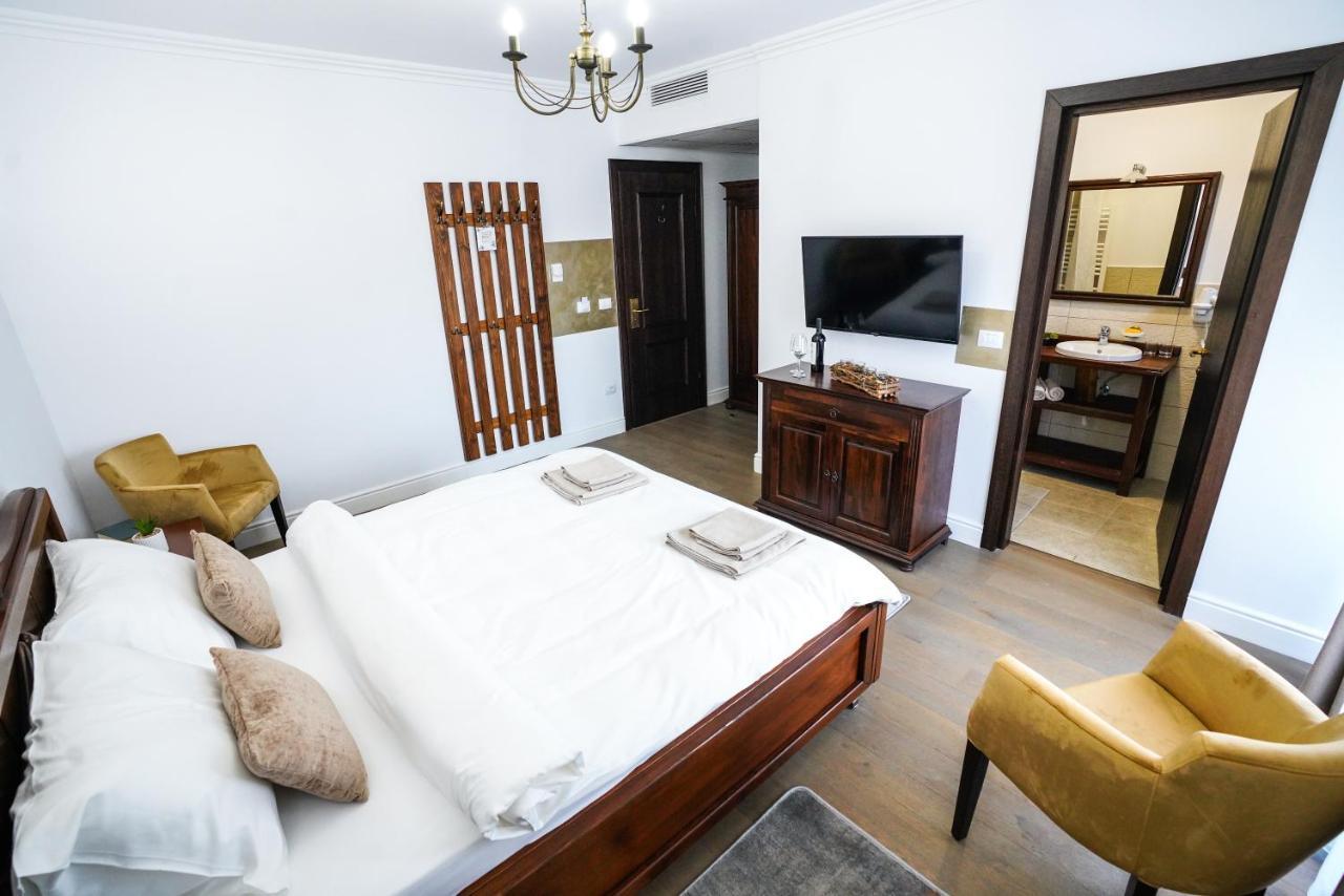 Hotel Yara Vişeu de Sus 외부 사진
