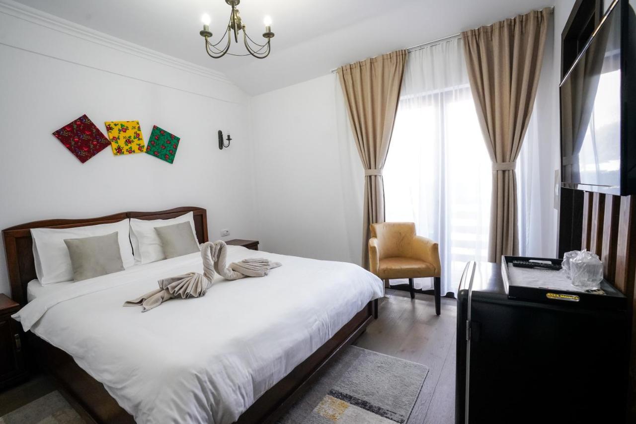 Hotel Yara Vişeu de Sus 외부 사진