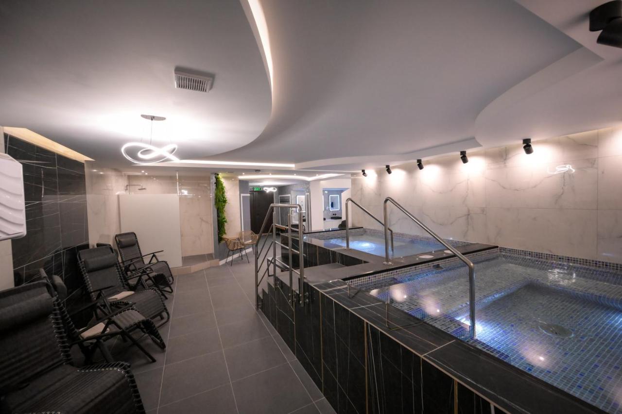 Hotel Yara Vişeu de Sus 외부 사진