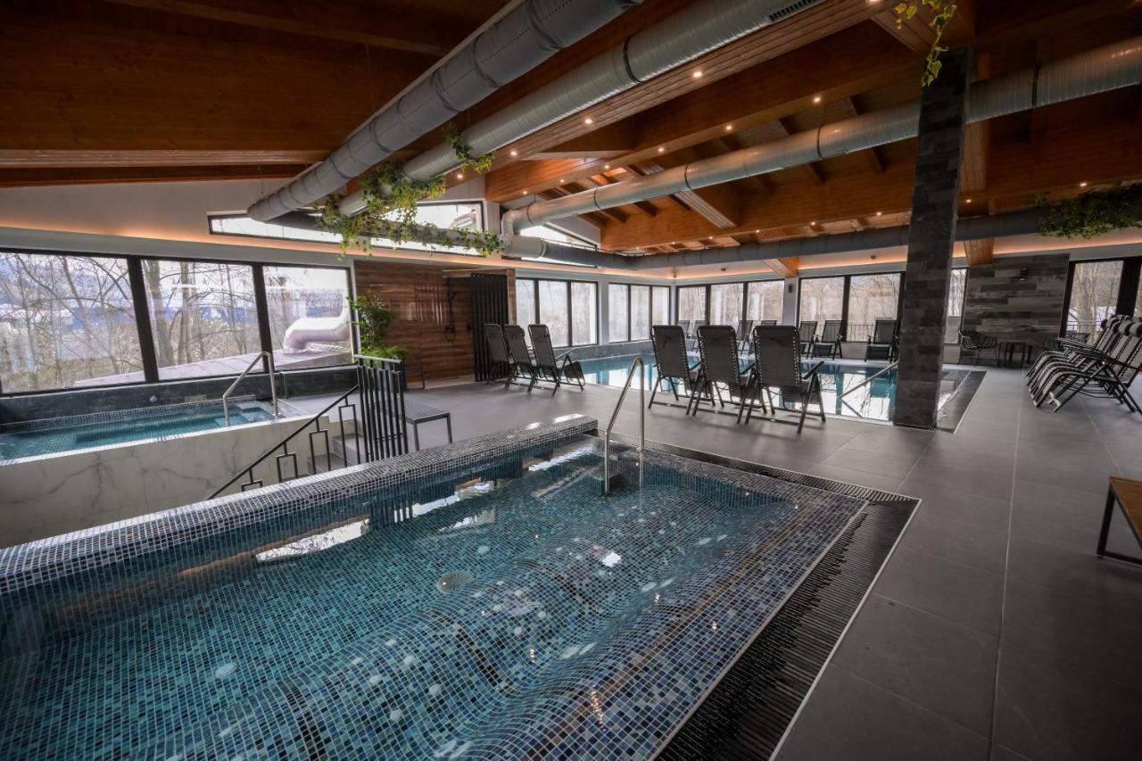 Hotel Yara Vişeu de Sus 외부 사진