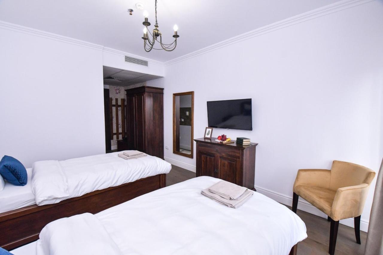 Hotel Yara Vişeu de Sus 외부 사진