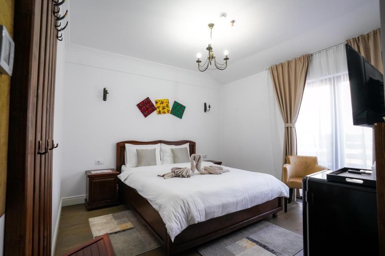 Hotel Yara Vişeu de Sus 외부 사진