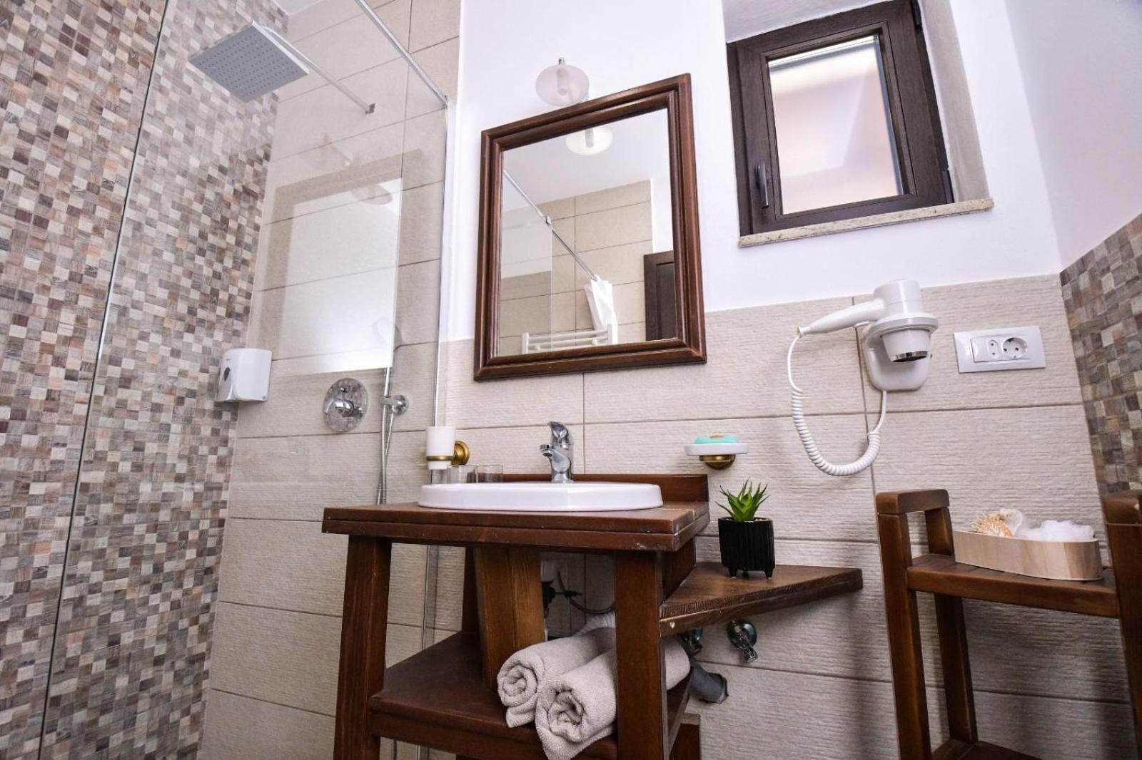 Hotel Yara Vişeu de Sus 외부 사진