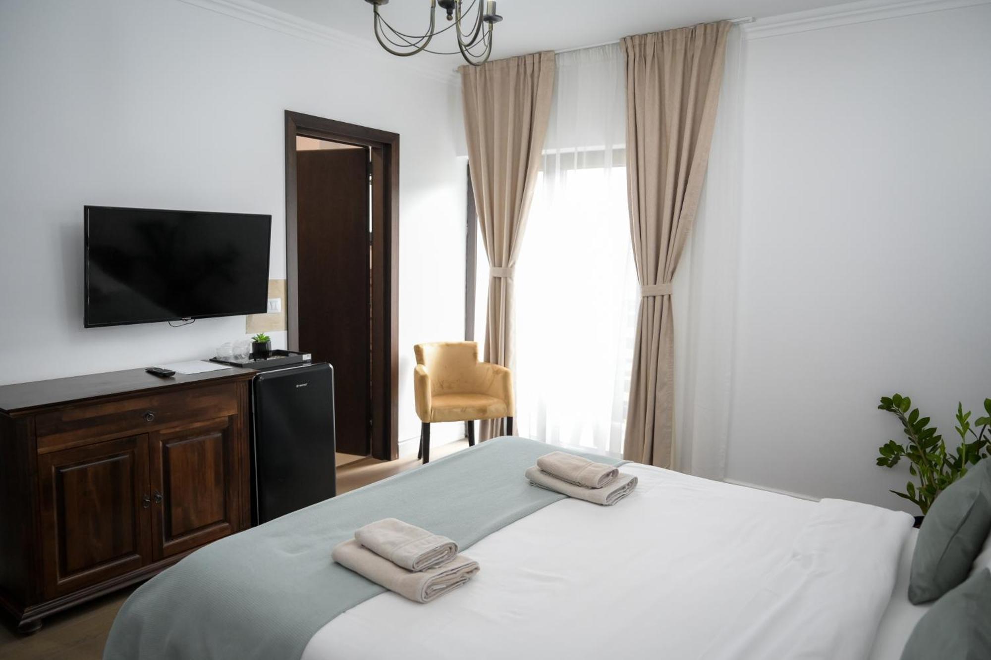 Hotel Yara Vişeu de Sus 외부 사진